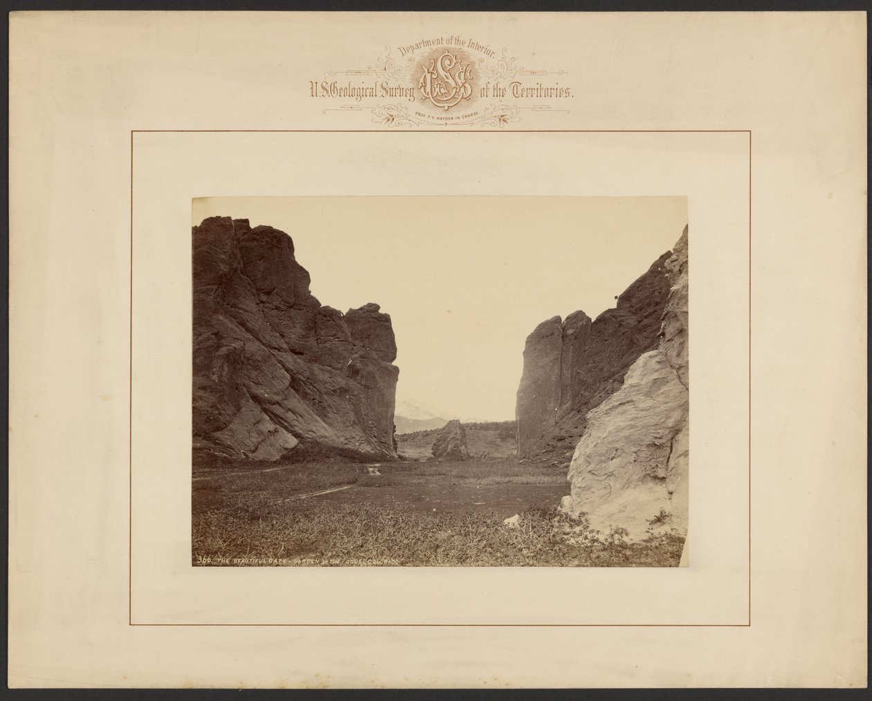 Den vackra porten -- Garden of the Gods, Colorado av William Henry Jackson