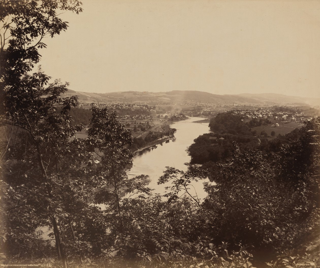 Easton och Weygat Mountain,ca. 1895 (foto) av William Herman Rau