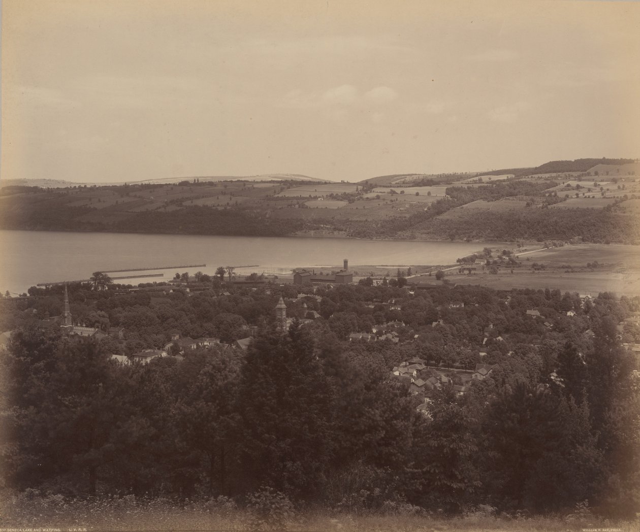 Seneca Lake och Watkins,ca. 1895 (foto) av William Herman Rau