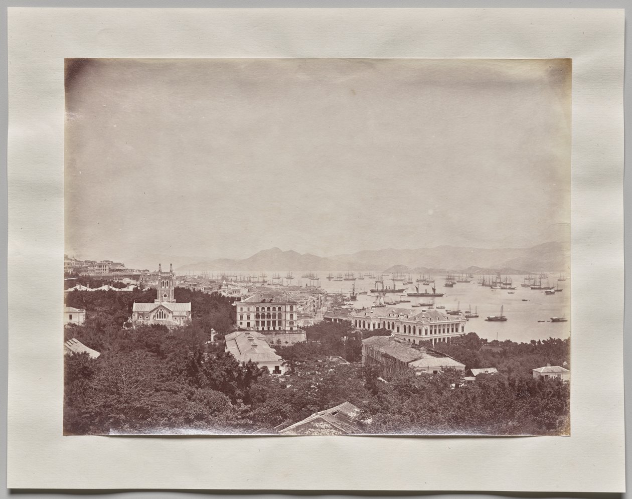 Utan titel (Allmän bild av Hong Kong från Scandal Point med utsikt västerut) av William Pryor Floyd