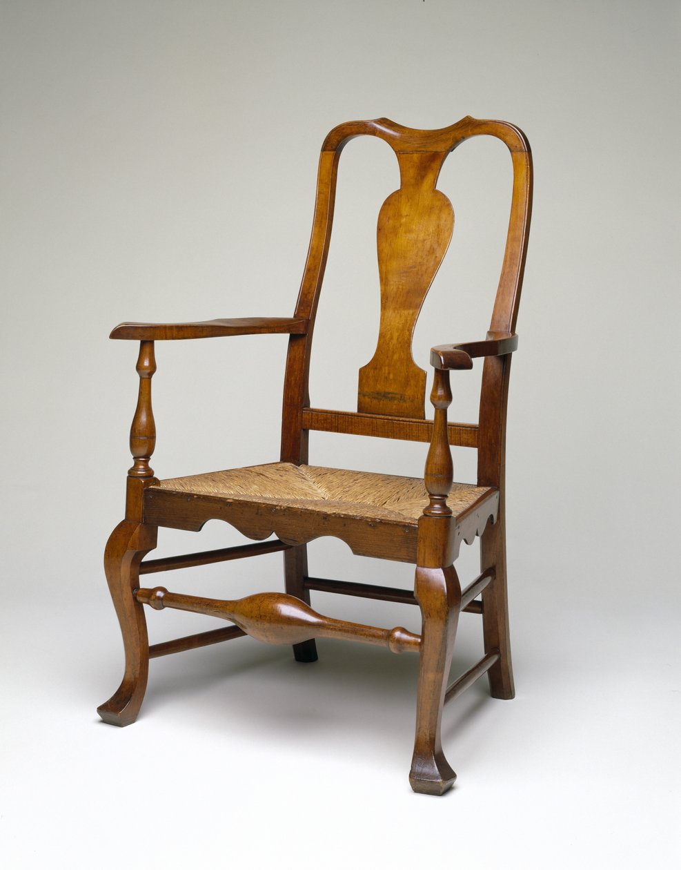 Fåtölj, ca 1745-60 (mjuk lönn, atlantisk vit ceder, gul poppel & rusa) av William Savery