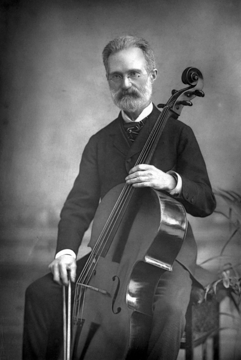 Carlo Alfredo Piatti 1822-1901, italiensk cellist, 1890. av William and Daniel Downey