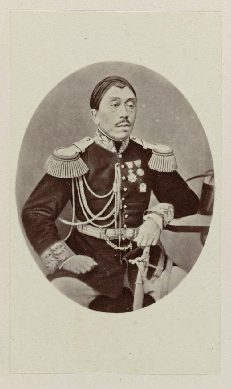 Porträtt av van Mangkoe Negoro IV av Woodbury and Page