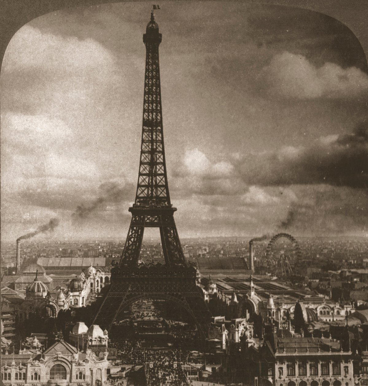 Eiffeltornet, 300 meter högt, tvärs över Seine från Trocadero, Paris, Frankrike, 1901. av Works and Sun Sculpture Studios