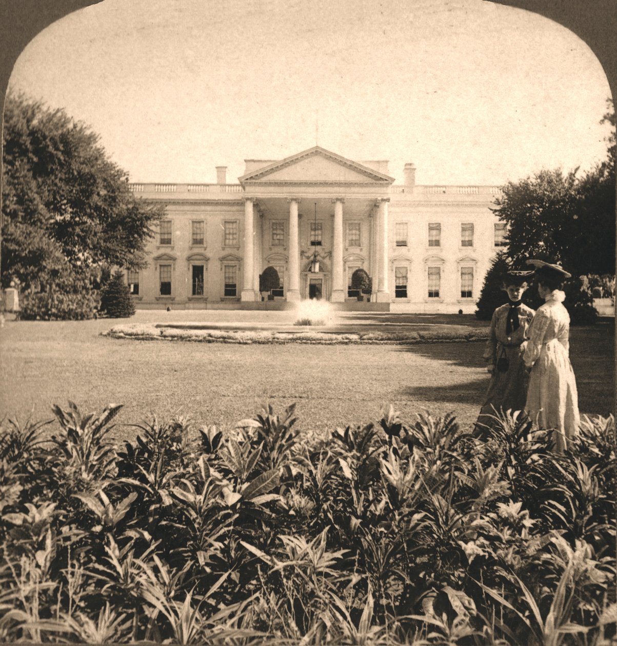 Vita huset, Washington D.C., 1908. av Works and Sun Sculpture Studios