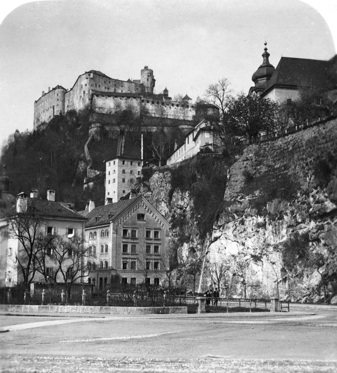 Nonnberg Abbey, Salzburg, Österrike, c1900. av Wurthle and Sons