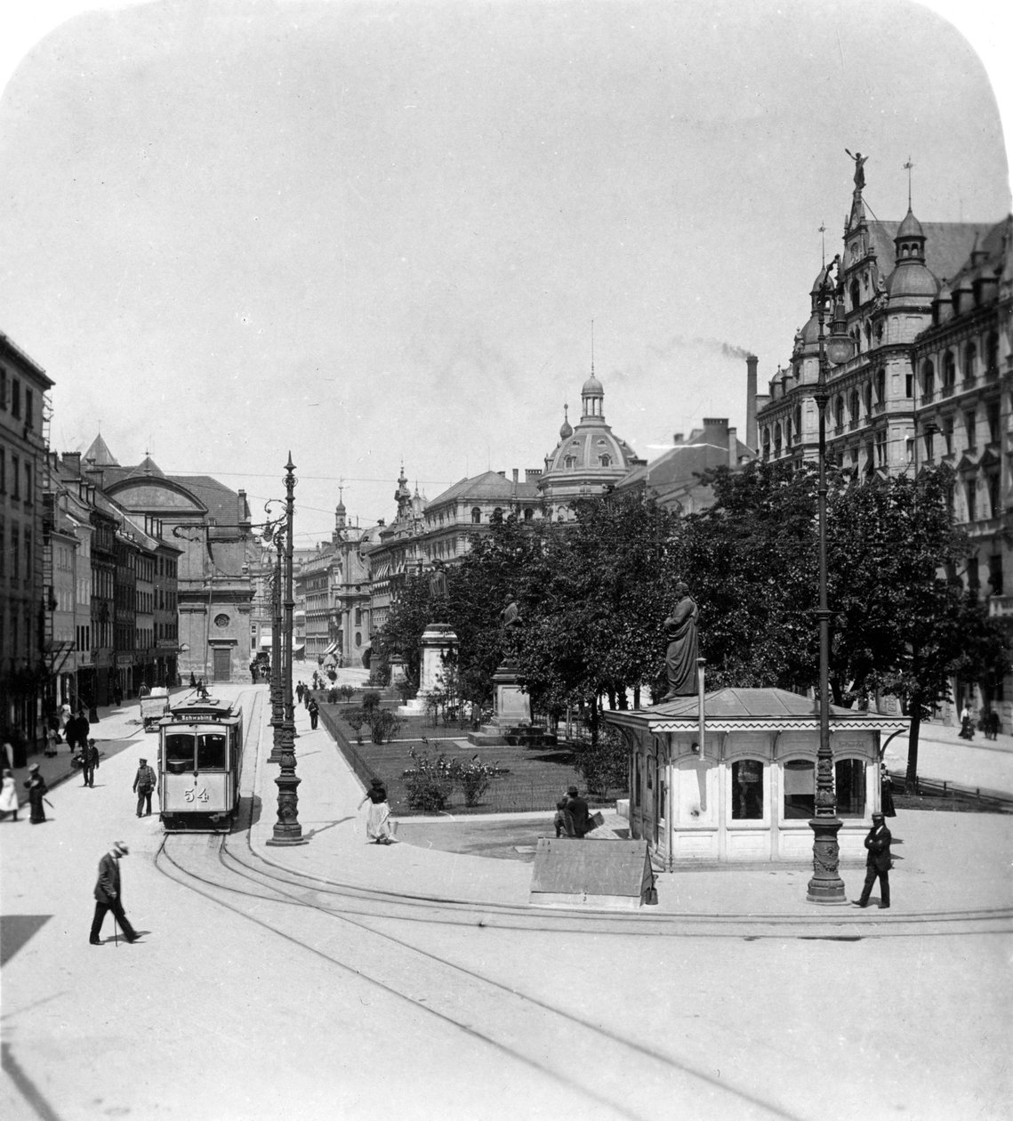 Promenadeplatz i München, Tyskland, ca 1900-talet. av Wurthle and Sons