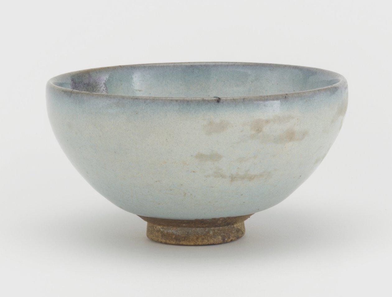 Jun servisskål, sent 1200-1300-tal (keramik) av Yuan Dynasty Chinese School