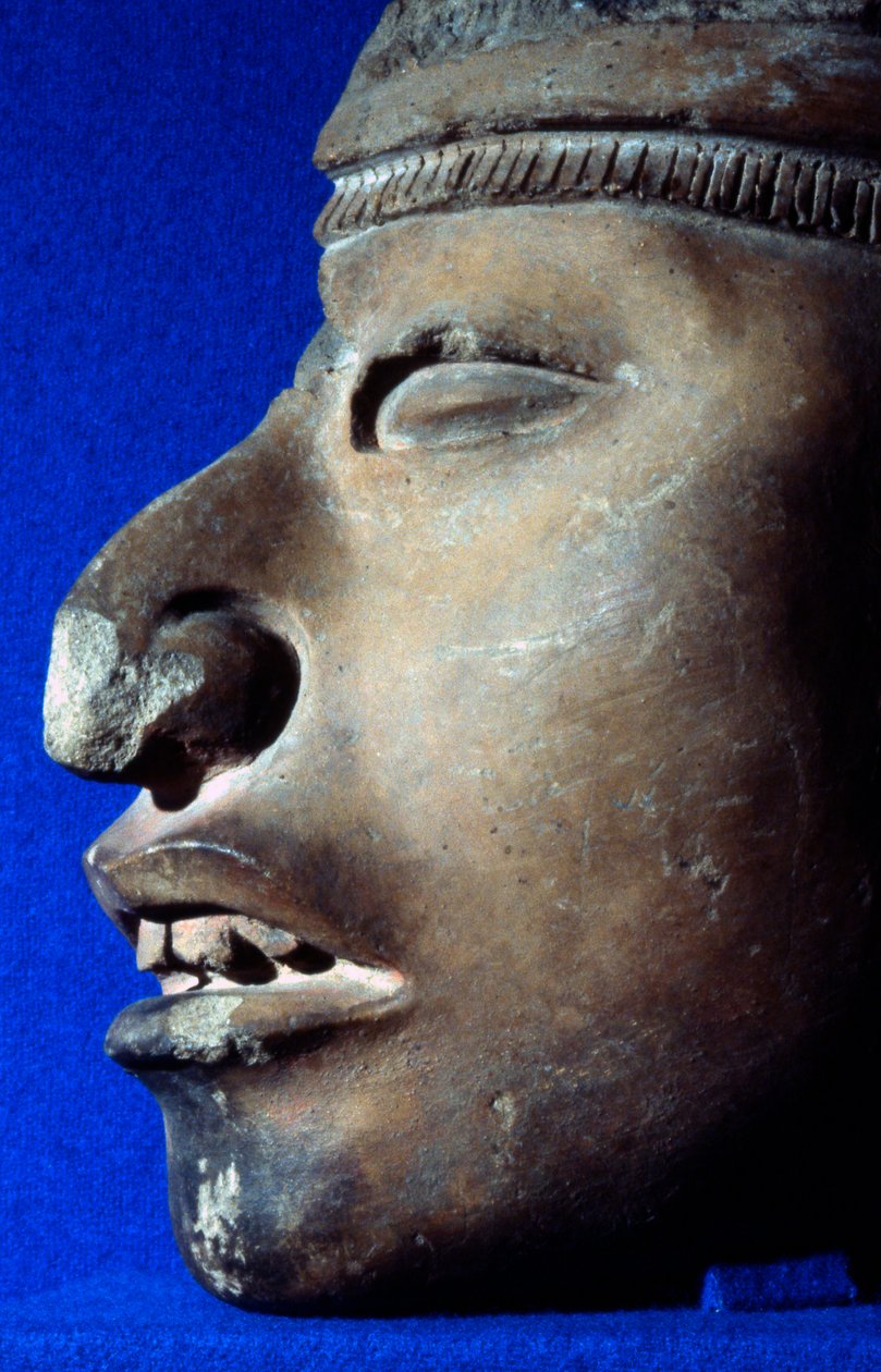 Profil av en Zapotec-man, sen klassisk period (700-1000 e.Kr.) (keramik) av Zapotec