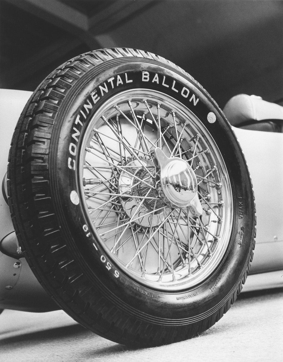 Framhjul på en Auto-Union racerbil från 1911, ca 1934-1935 av Zoltan Glass