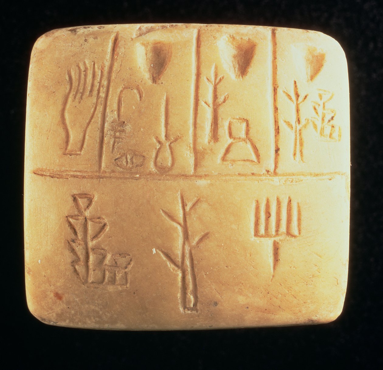 00321 Tavla med piktogram inskription, mesopotamisk, sent 300-tal f.Kr. (kalksten) av Hippolyte Lalaise Devéria