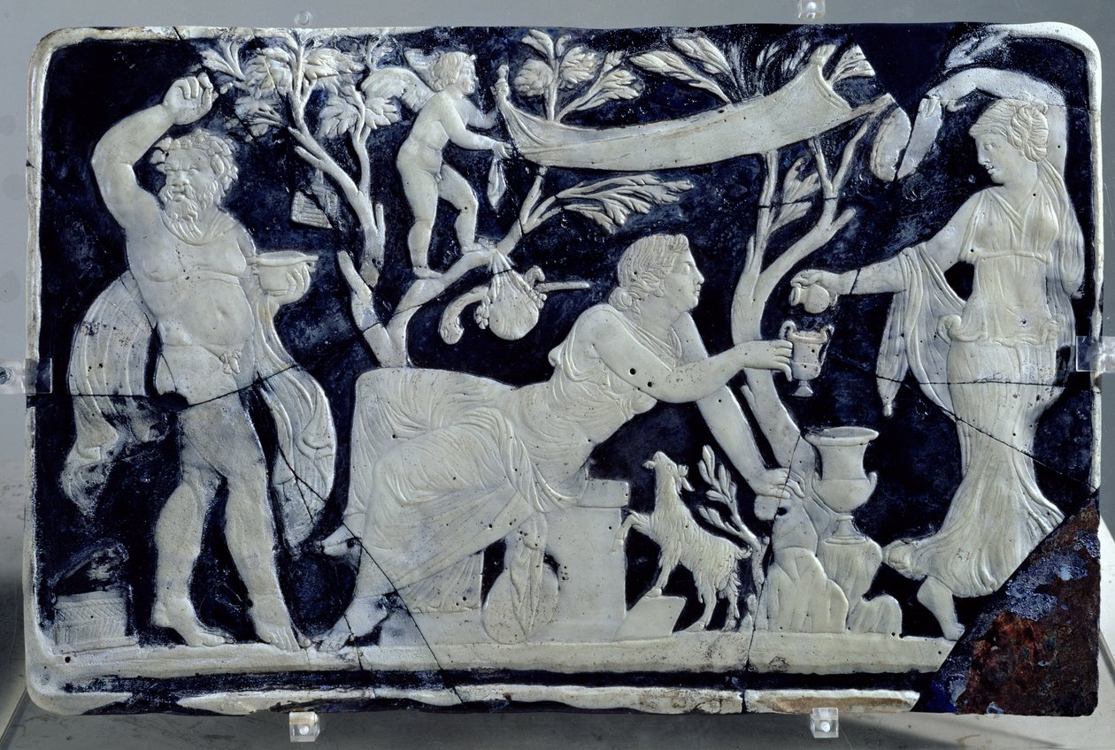 Cameo föreställande Venus toalett, med en skötare och Dionysos (glas) av Hippolyte Lalaise Devéria