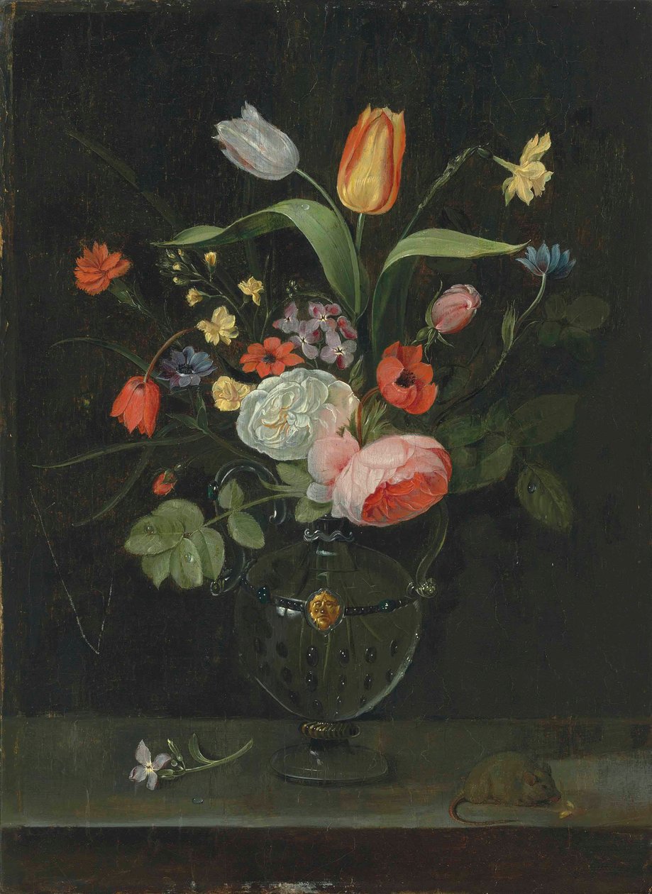 Rosor, tulpaner, en påsklilja och andra blommor i en glasvas, på en stenkant med en mus (olja på ekpanel) av . .