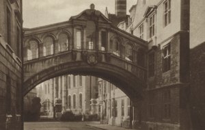 Hertford College, The Bridge (s/v foto) av (after) English photographer