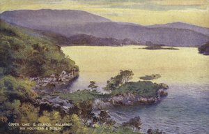Upper Lake and Islands, Killarney, via Holyhead och Dublin (färgat foto) av (after) English photographer
