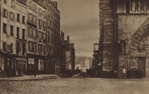 Rue du Cloitre-Notre-Dame, sett från Parvis runt 1865 (s/v foto) av (after) French Photographer
