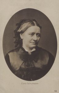 Clara Schumann, tysk pianist och kompositör (svartvitt foto) av (after) German photographer