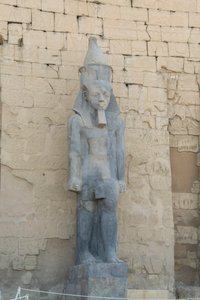 Luxortemplet, forntida egyptisk arkitektur i Luxor