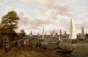 En panoramautsikt över Amsterdam med en pråm och småskepp på Buiten-Amstel, av Abraham Storck