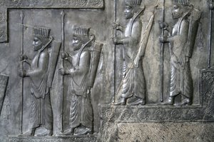 Väggsnideri föreställande det kungliga gardet, Tachara, Persepolis, c.6-5th århundradet f.Kr. (grå sten) av Achaemenid