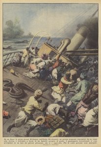 På en rasande flod nära Kolhapur, Västindien, bröt en stor orm av?