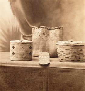 Native American Baskets av A.C. Vroman, ca 1898 (platinatryck) av Adam Clark Vroman