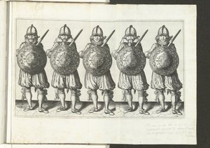 Sköld- och spikövningen: Fem soldater som står sida vid sida i linje med griparen i höger hand och skölden framför bröstet (nr 32), 1618 Nassausche Wapen-Handelinge, van Schilt, Spies, Rappier andde Targe: beyde figuerlick avbildad av Adam van Breen