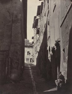 Renovering av Gamla stan i Marseille, Rue Caves de l