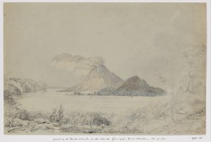 Utsikt från Lontar på Banda Neira och rökning Gunungapi, Banda Islands, Central Maluku