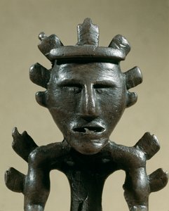 Förhistoria: krigarfigur i brons av Tresor av Galic (Kostroma, Ryssland). 1500 f.Kr. Bronsåldern. Moskva, Statens historiska museum