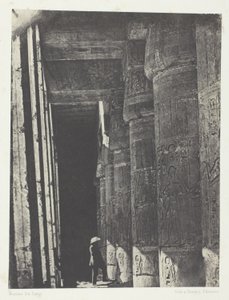 Medinet-Habou, Galleriet i Ramses-Méiamouns palats; Thebe av Aimé Rochas