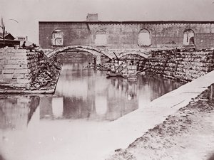 Ruiner nära Canal Basin, Richmond, 1865. av Alexander Gardner
