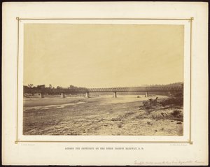 [Turnpike Bridge över Kaw River nära Wyandotte, Kansas] av Alexander Gardner
