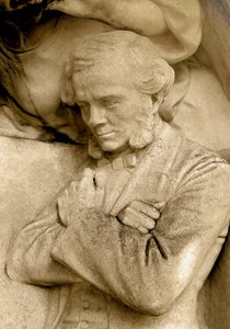 Detalj av en skulptur föreställande kompositören Cesar Franck (1822-1890), Square S. Rousseau, Paris av Alfred Charles Lenoir
