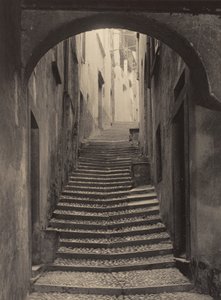 En gata i Bellagio av Alfred Stieglitz