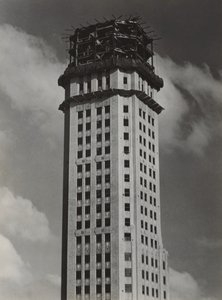 Från mitt fönster på Shelton, norrut av Alfred Stieglitz