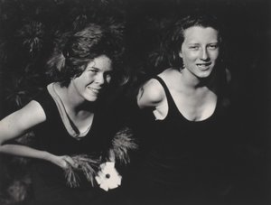 Georgia Engelhard och Margaret Treadwell av Alfred Stieglitz