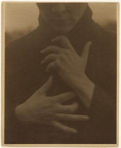 Georgia O’Keeffe – Händer av Alfred Stieglitz
