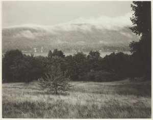 Lake George från kullen av Alfred Stieglitz