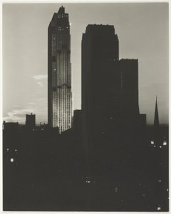 New York från Shelton av Alfred Stieglitz