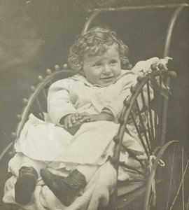 Utan titel (Howard Schubart i vagn) av Alfred Stieglitz