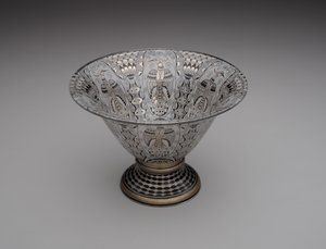 Skål, ca 1914-15 (emaljerat, förgyllt och bronzitbehandlat glas) av Alfred Walter