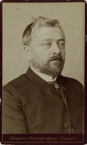 Porträtt av Gustave Eiffel 1832-1923, ca. 1886-1890.