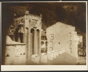 [Chiliándari-klostret, Athos-berget] av Alphonse Maria Mucha