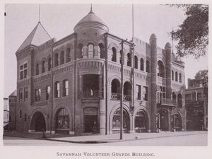 Savannah Volunteer Guards Building (s/v foto) av American Photographer (after)