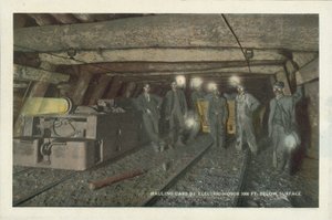 Amerikansk kolbrytning: Dragning av bilar med elmotor 1000 fot under markytan (färgfoto) av American Photographer
