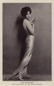 Ann Constance (svartvitt foto) av American Photographer