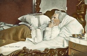 Mark Twain, liggande i sängen, röker cigarr (färgfoto) av American Photographer