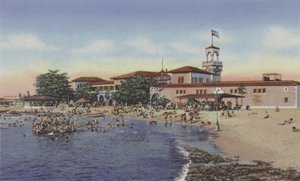 Marianao Beach, Marianao Bathing Beach (färgad bild) av American Photographer