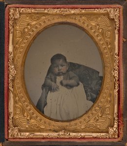 Porträtt av en baby,ca. 1860 (foto) av American Photographer